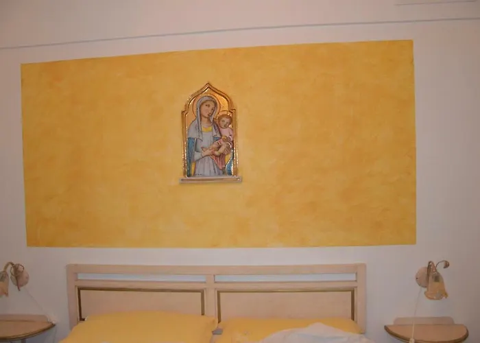 La Mammola Bed & Breakfast